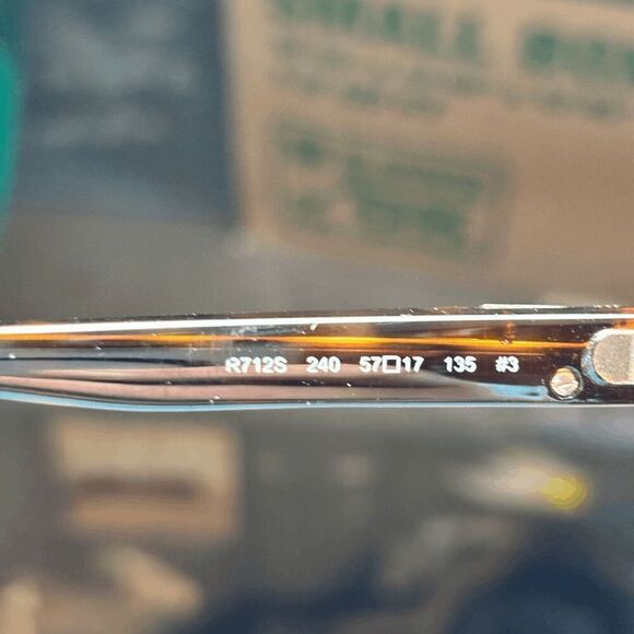 Calvin Klein CK R712s 240 57-17 135 Sunglasses Frames Excellent Used Condition - Picture 6 of 7